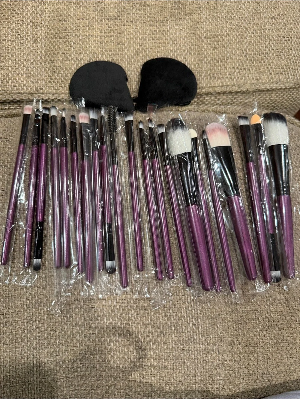 ⭐️ New - 22 Piece Makeup Brush Set Professional Purple Cosmetic Brushes